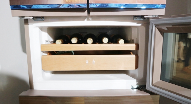 葡萄酒可以長時(shí)間存放在冰箱里面嗎? 葡萄酒可以長時(shí)間存放在冰箱里面嗎?