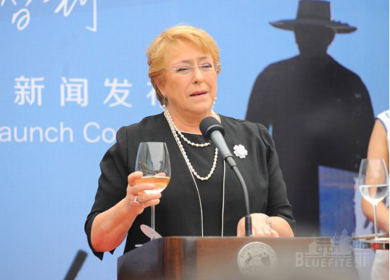 一帶一路”國際合作高峰論壇，智利總統攜智利紅酒訪華